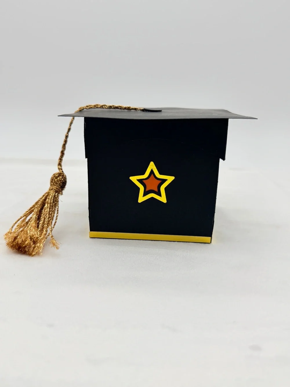 Cute Graduation Exploding/ Pop-up Box - Picture 7 of 12